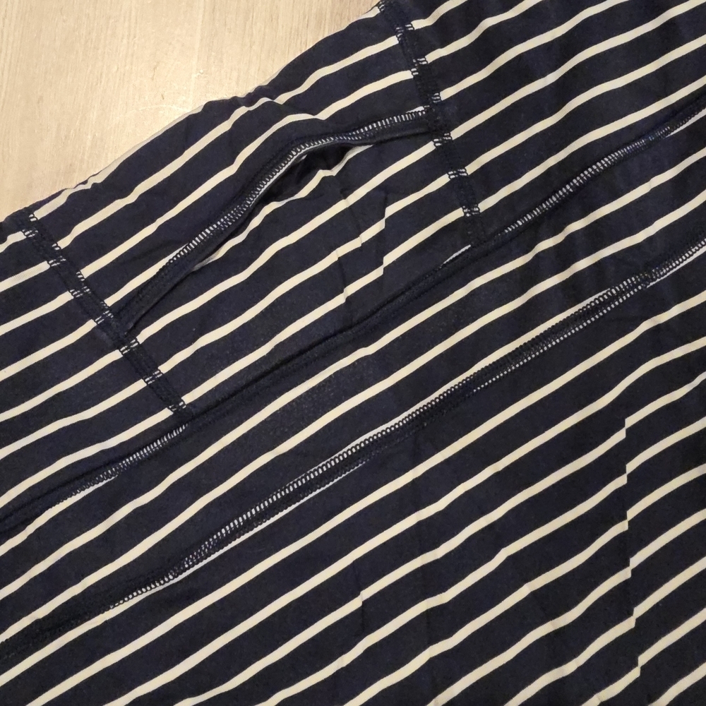 Athleta Sculptek Navy Striped Stealth Skirt Tennis Skort Size Small Golf Running - Picture 4 of 11